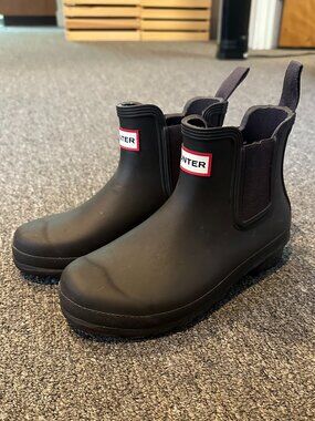 Women's Original Chelsea Boots - Size 5